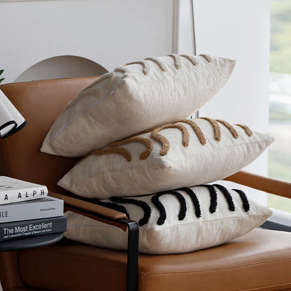 ContourWeave™ Geometric Chenille Pillow Cover – 18 × 18 in