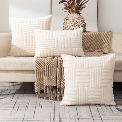 CloudSoft™ Faux Fur Pillow Cover – 18 × 18 in