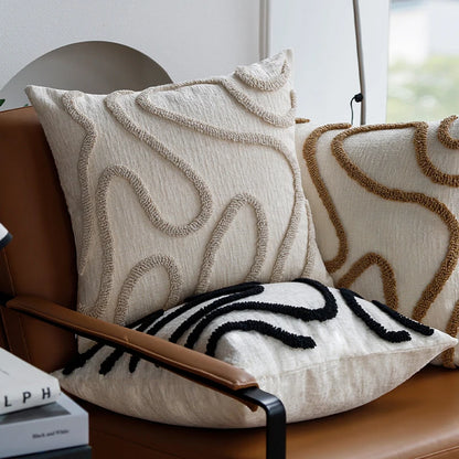ContourWeave™ Geometric Chenille Pillow Cover – 18 × 18 in
