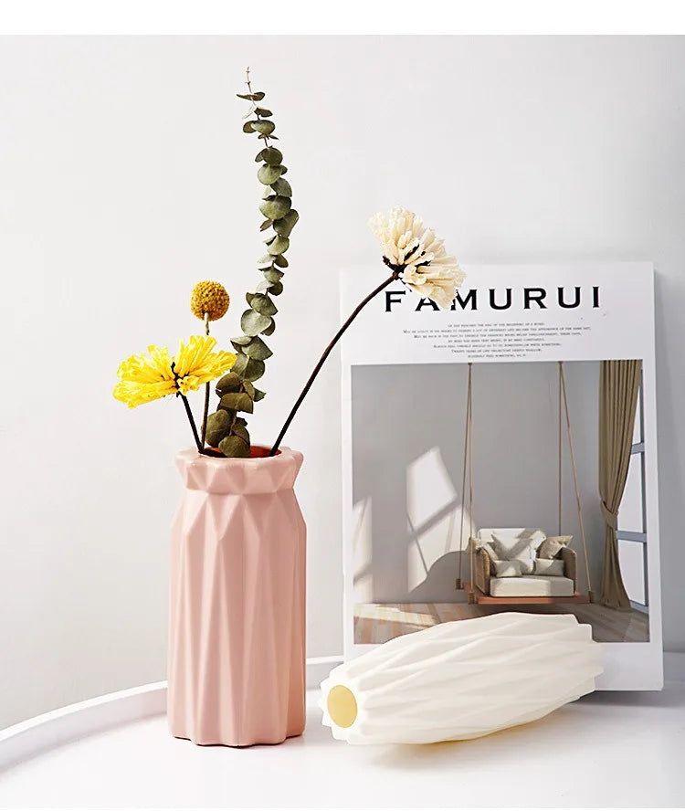 FoldForm™ Modern Sculpted White Decorative Vase