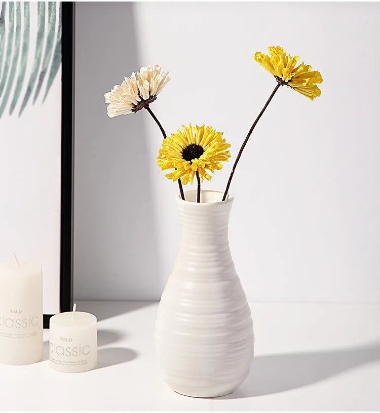 FoldForm™ Modern Sculpted White Decorative Vase