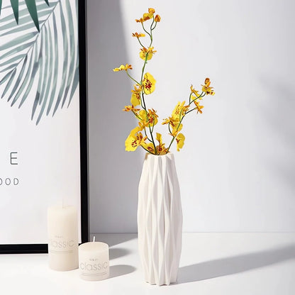 FoldForm™ Modern Sculpted White Decorative Vase