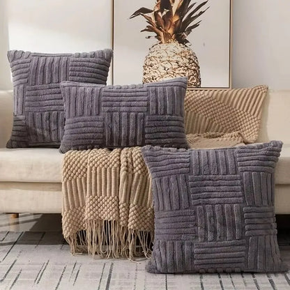 CloudSoft™ Faux Fur Pillow Cover – 18 × 18 in
